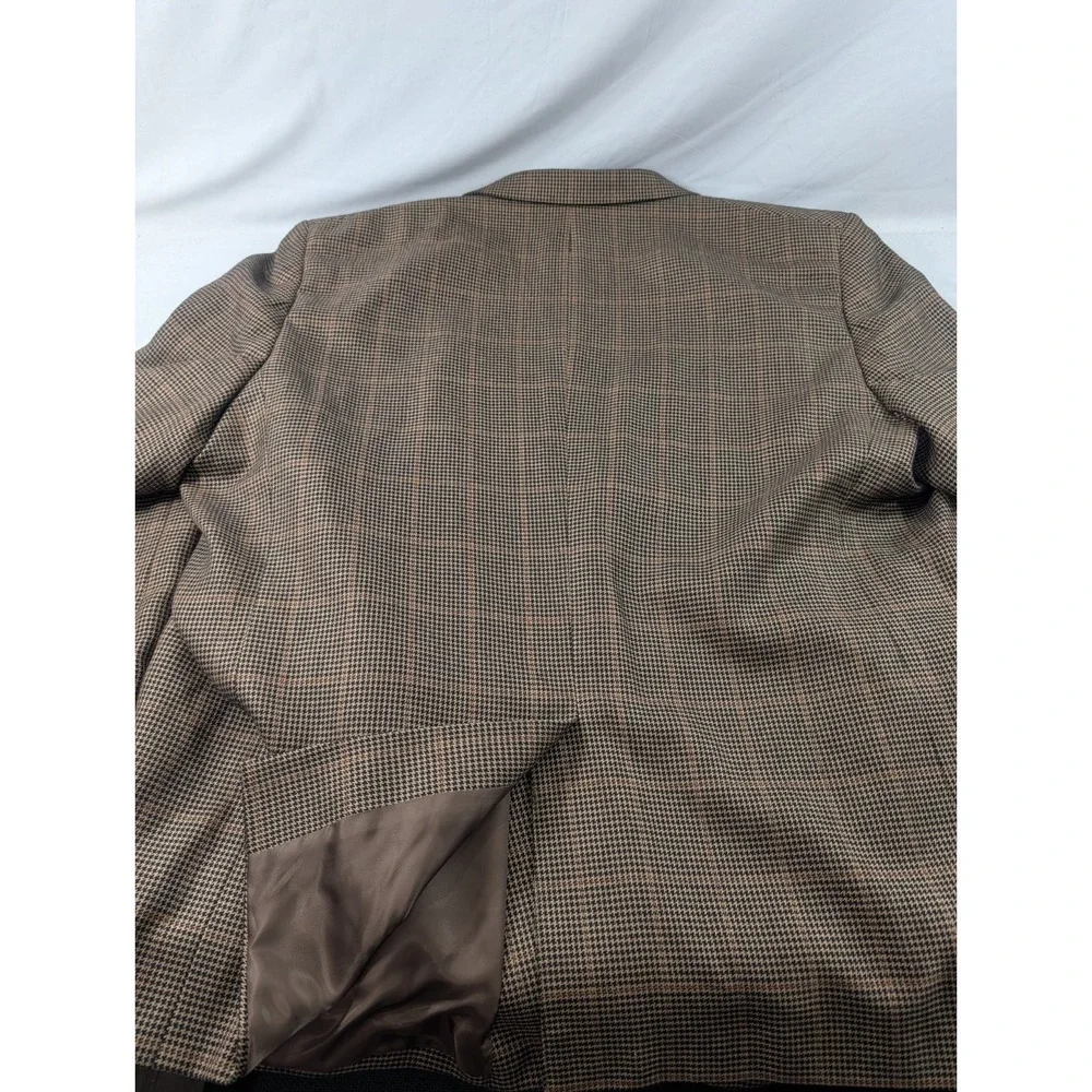 Jos A Bank Signature Suit Jacket Brown Glenn Check 56P R 60